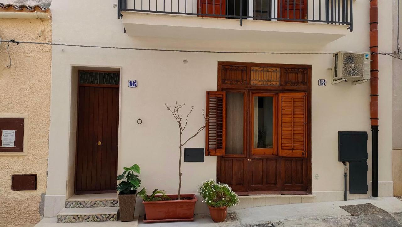 Casa Vacanze Gloria Castellammare del Golfo Extérieur photo